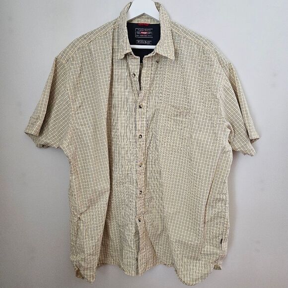 Wrangler Shirt Button Down Light Yellow Plaid Short Sleeve Wrinkle Resist Casual - Picture 1 of 11